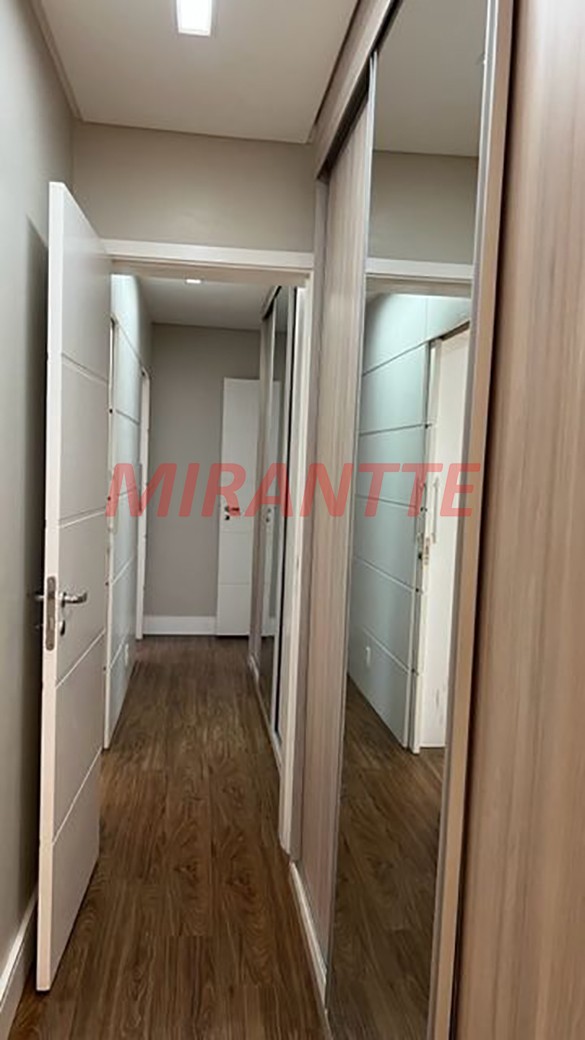 Apartamento de 1.35m² com 3 quartos em Santa Teresinha