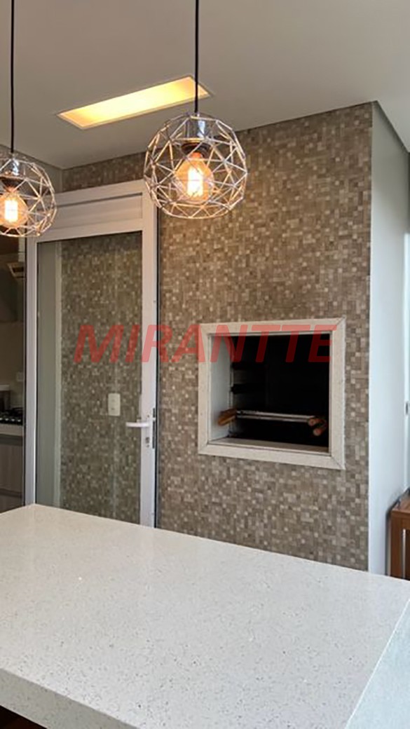 Apartamento de 1.35m² com 3 quartos em Santa Teresinha