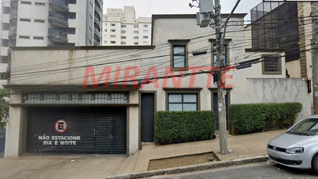 Galpao de 2892m² em Santana