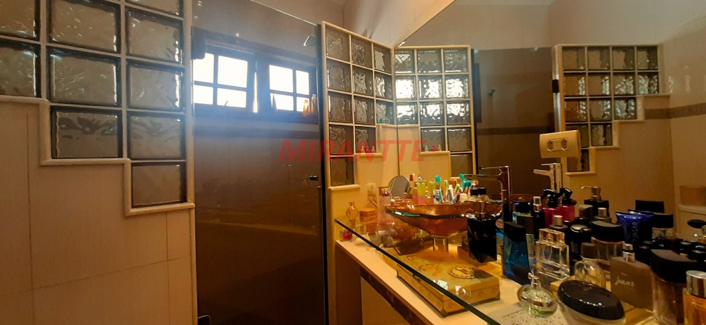 Sobrado de 200m² com 3 quartos em Mandaqui