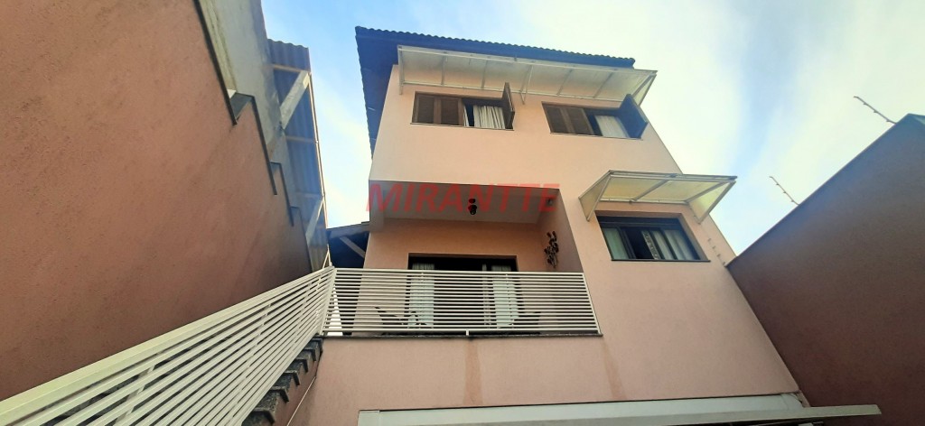 Sobrado de 200m² com 3 quartos em Mandaqui