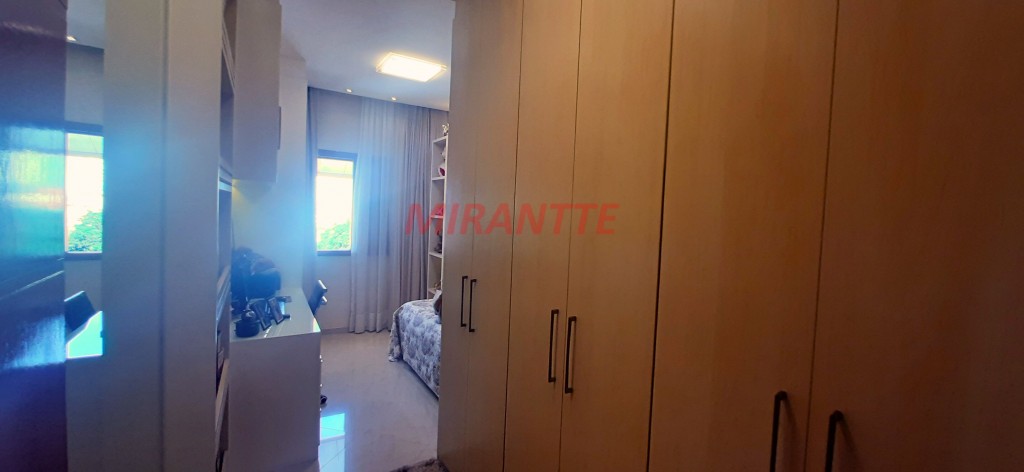Sobrado de 200m² com 3 quartos em Mandaqui