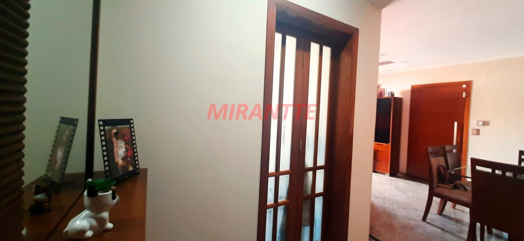 Sobrado de 200m² com 3 quartos em Mandaqui