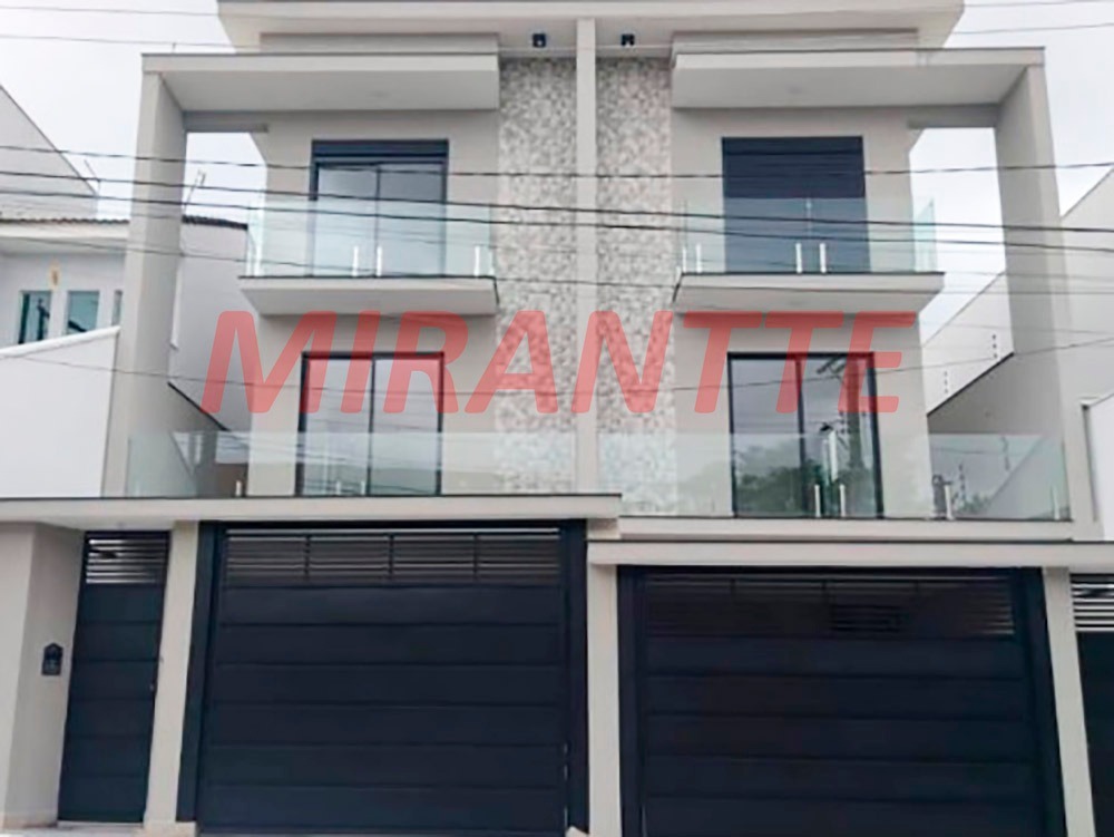Sobrado de 220m² com 3 quartos em Jardim Guapíra
