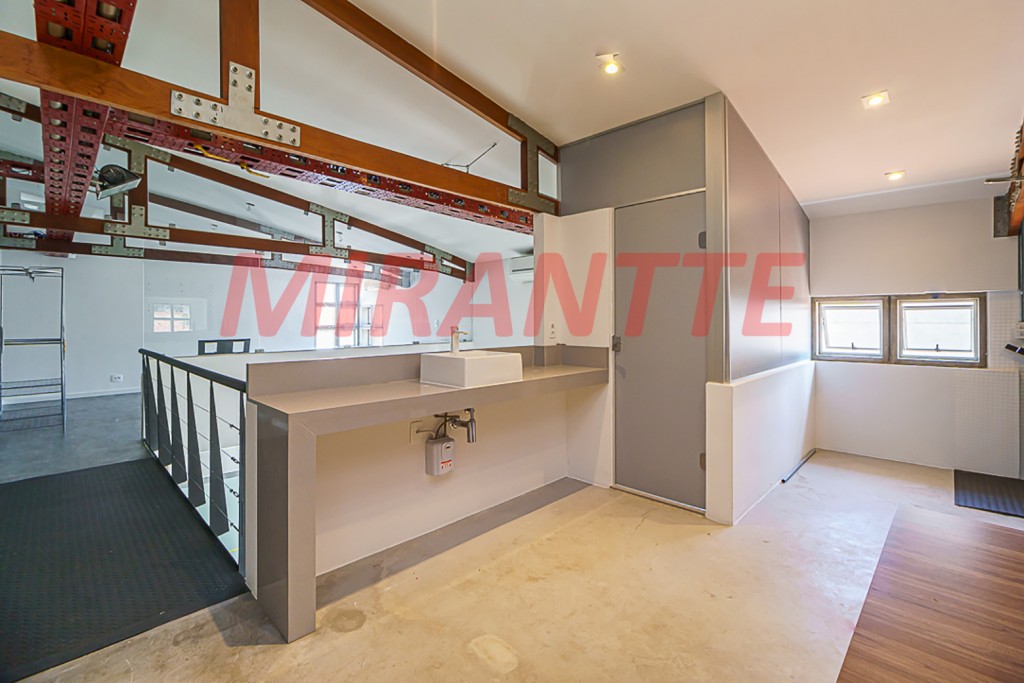 Comercial de 295m² com 3 quartos em Chácara Santo Antônio
