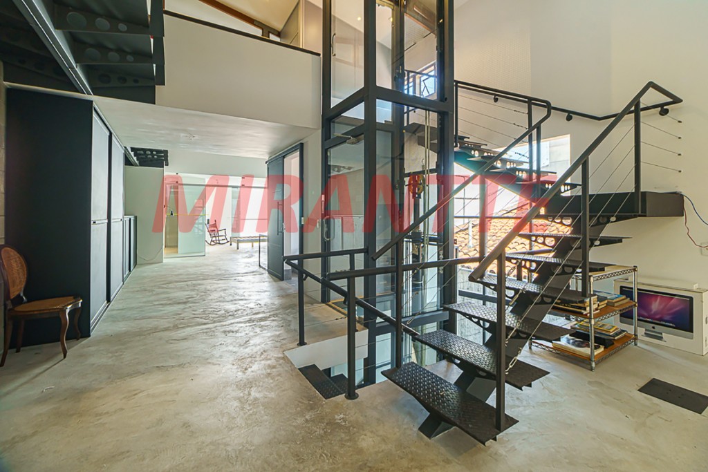 Comercial de 295m² com 3 quartos em Chácara Santo Antônio