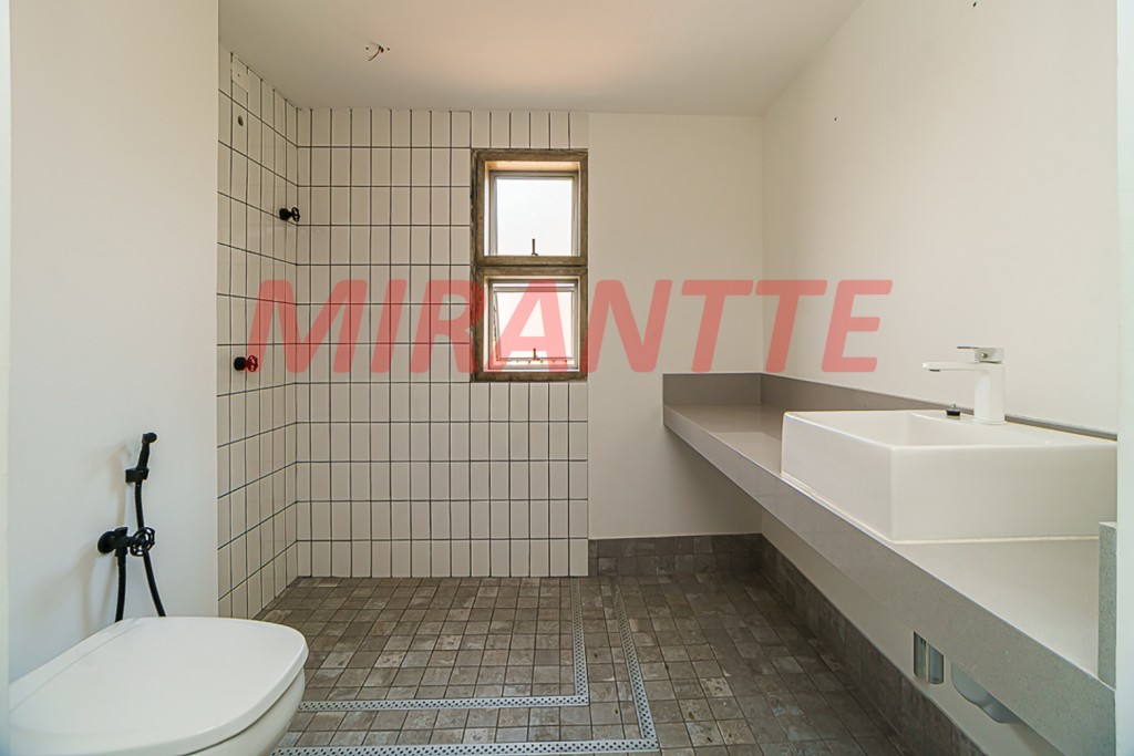 Comercial de 295m² com 3 quartos em Chácara Santo Antônio