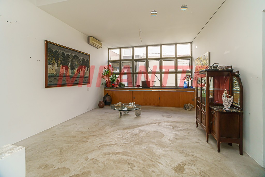 Comercial de 295m² com 3 quartos em Chácara Santo Antônio