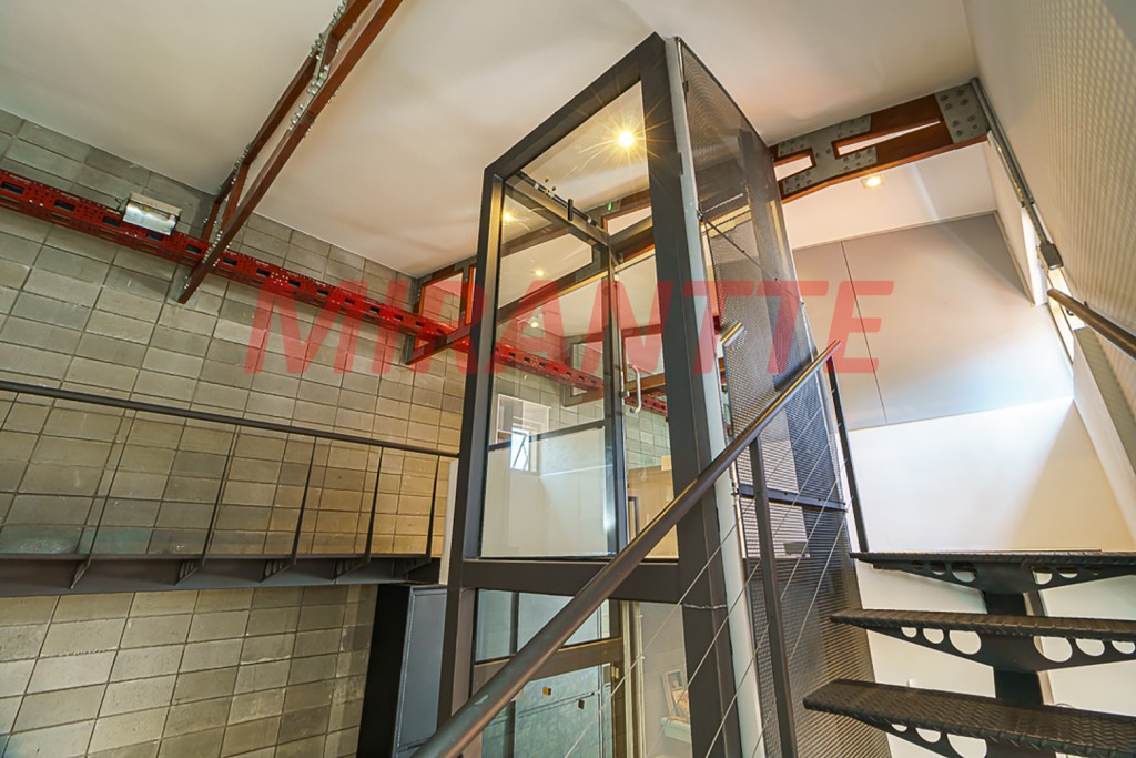 Comercial de 295m² com 3 quartos em Chácara Santo Antônio