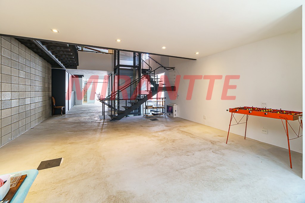 Comercial de 295m² com 3 quartos em Chácara Santo Antônio