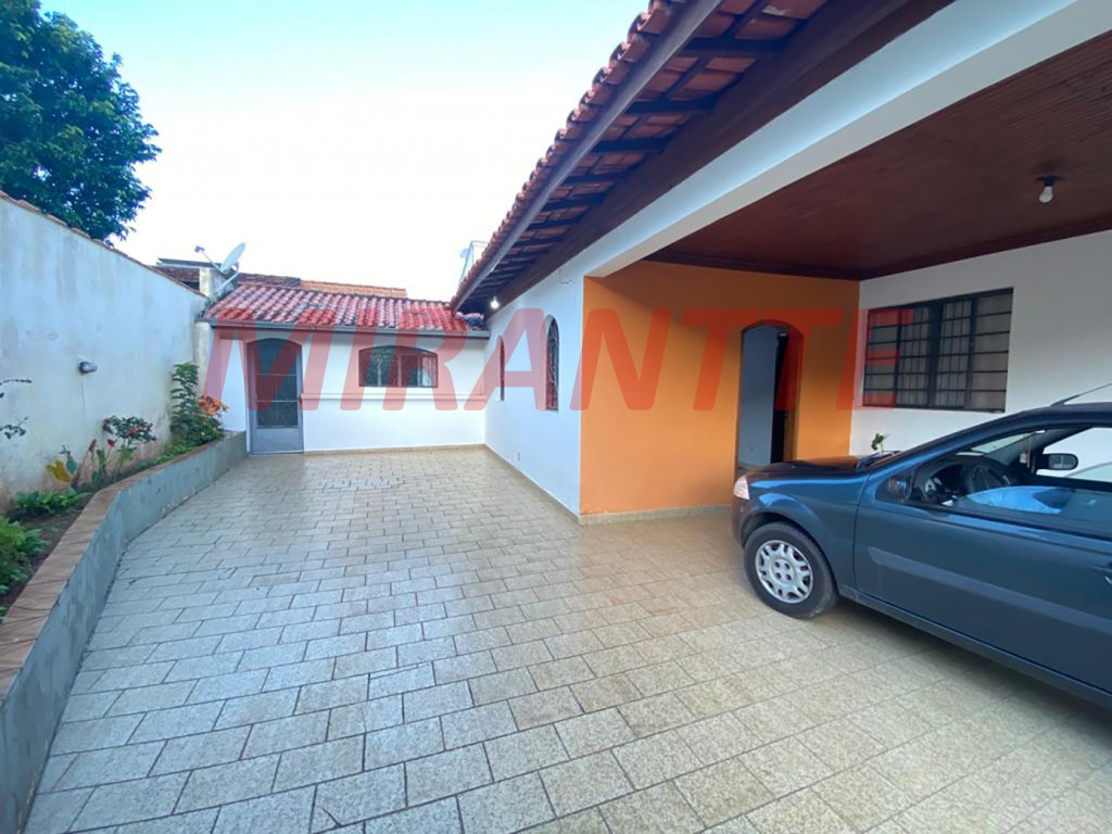 Casa terrea de 290m² com 4 quartos em Centro – Mairiporã
