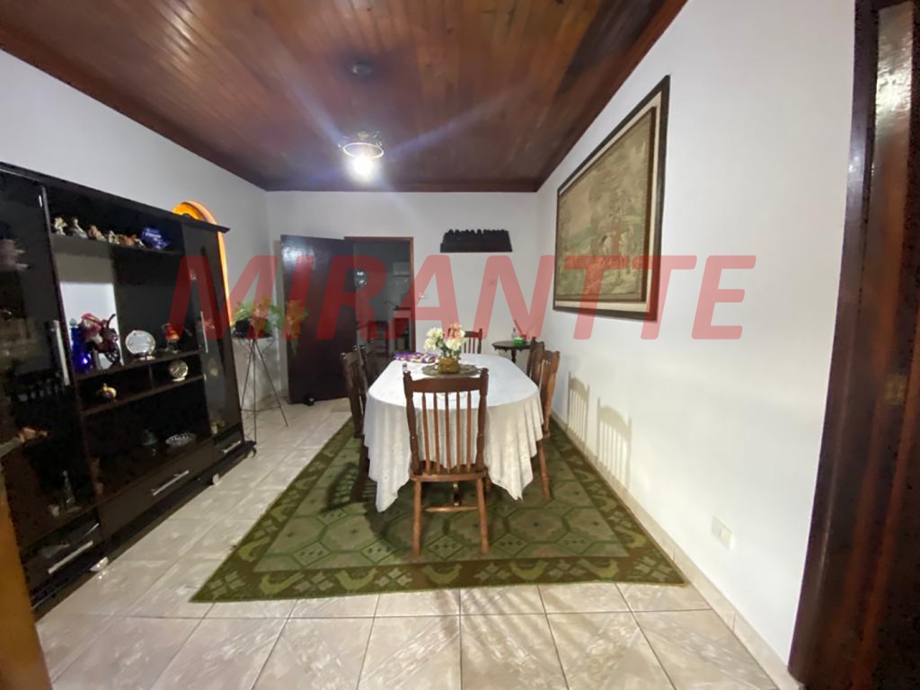 Casa terrea de 290m² com 4 quartos em Centro – Mairiporã