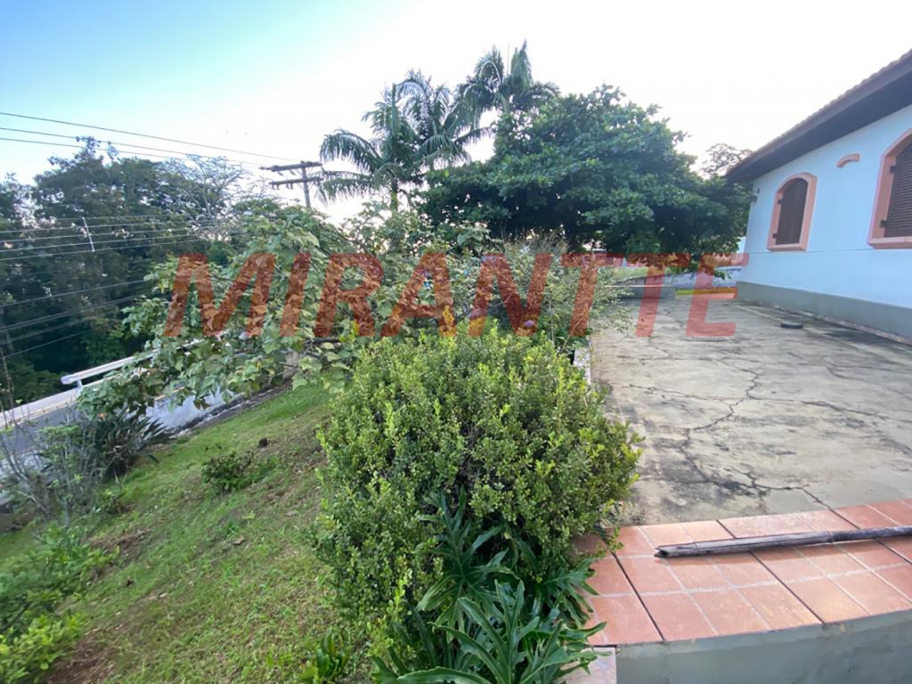 Casa terrea de 290m² com 4 quartos em Centro – Mairiporã