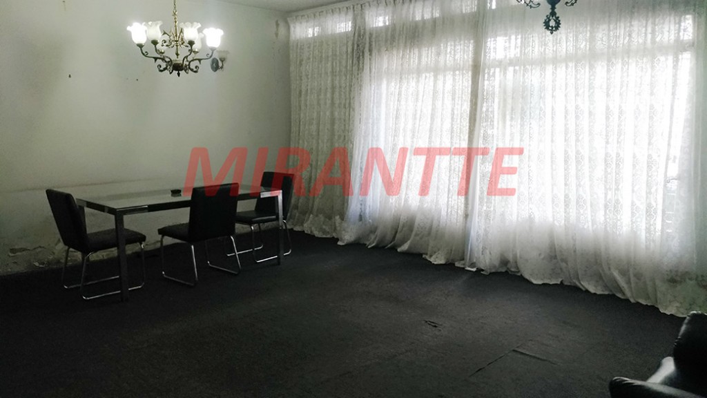 Sobrado de 300m² com 6 quartos em Limão