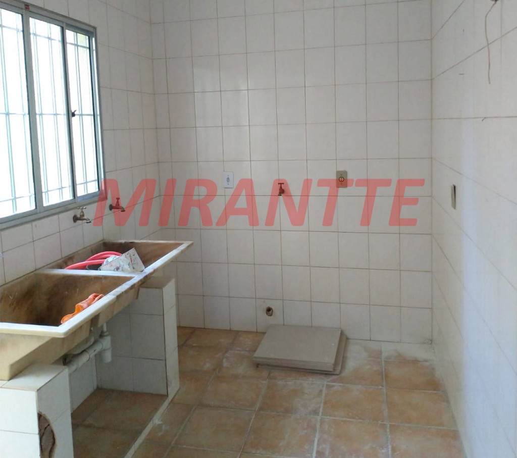 Sobrado de 160m² com 3 quartos em Jardim São Francisco