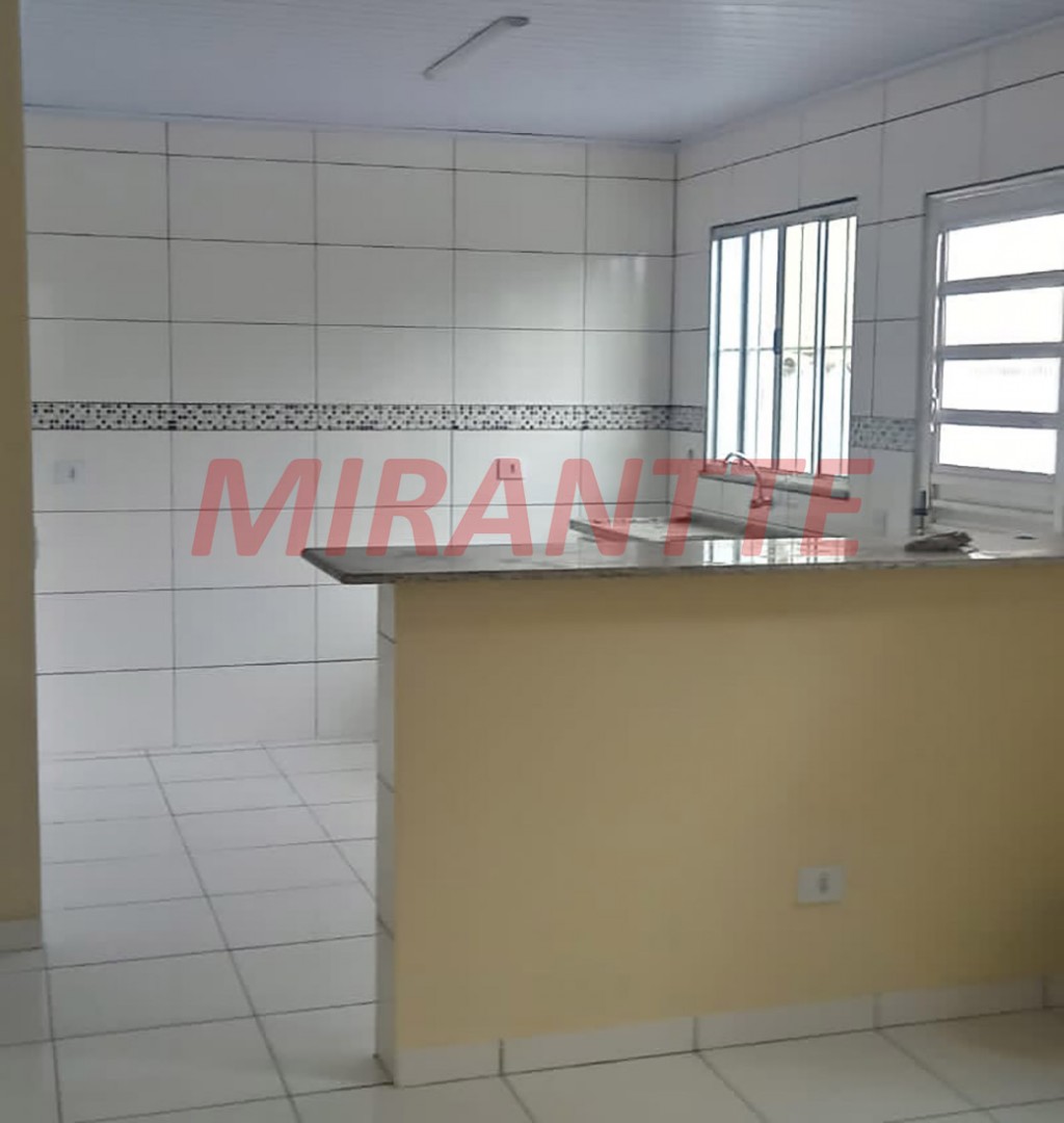 Sobrado de 138m² com 4 quartos em Jardim Santa Cruz