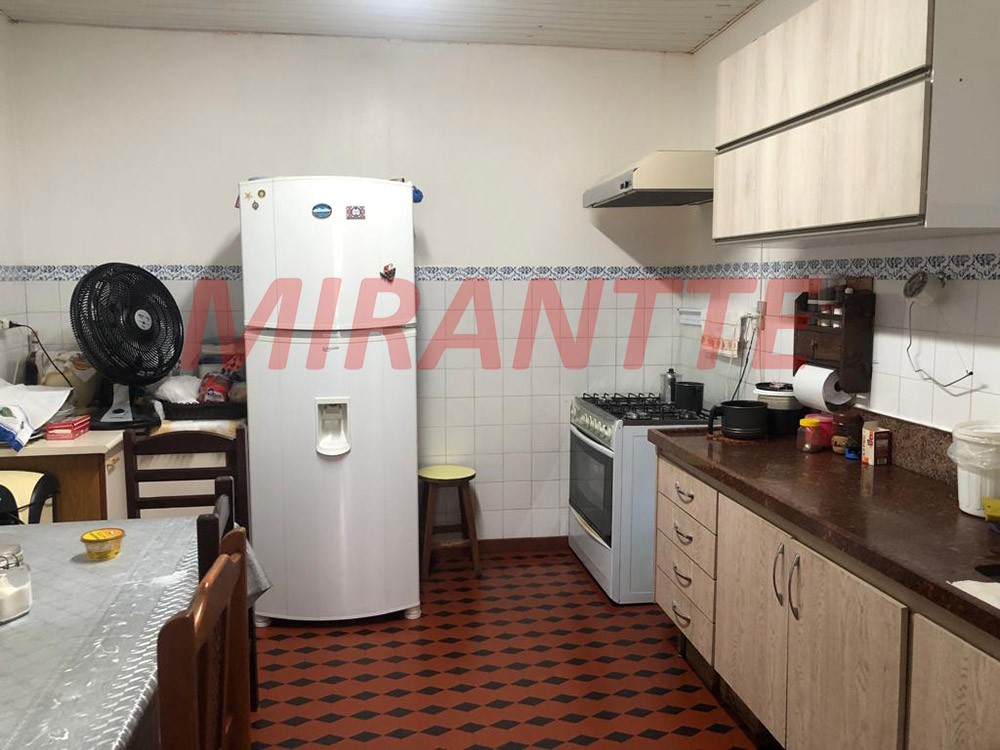 Casa terrea de 154m² com 3 quartos em Parque Vitória