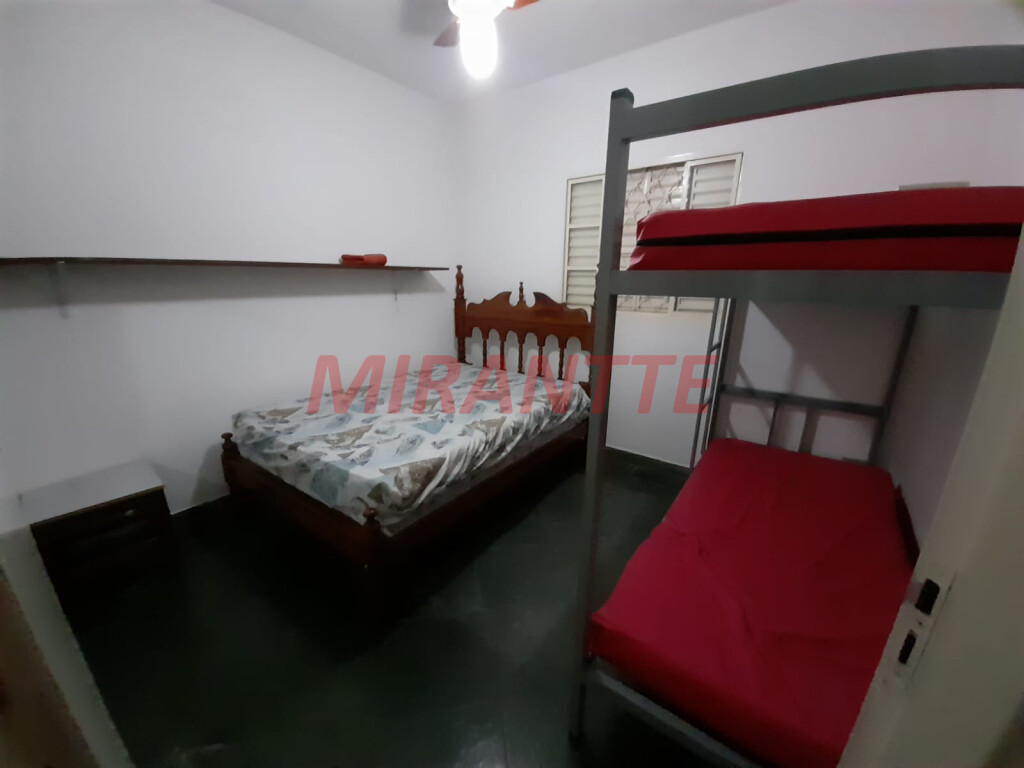 Chácara de 260m² com 4 quartos em Condomínio Vale das Montanhas
