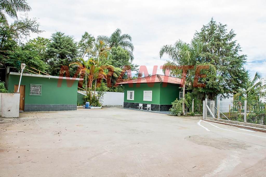 Chácara de 260m² com 4 quartos em Condomínio Vale das Montanhas