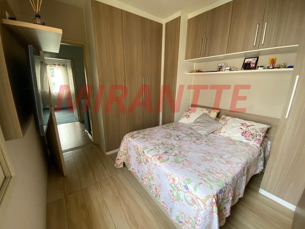 Sobrado de 202m² com 5 quartos em Vila Medeiros