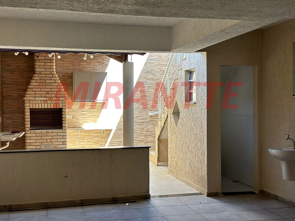 Sobrado de 180m² com 3 quartos em Limão