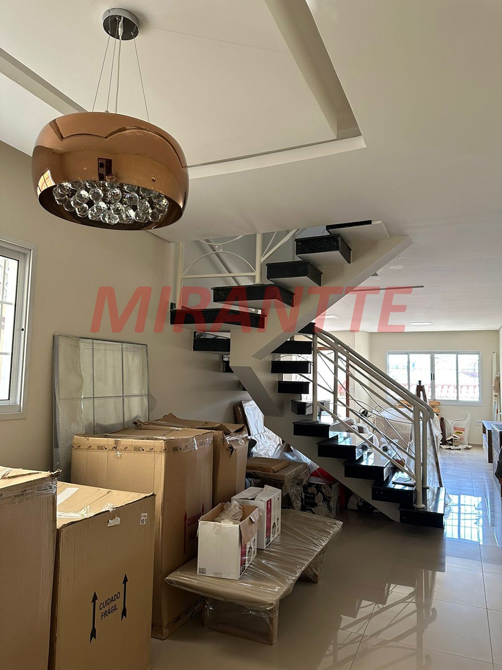 Sobrado de 180m² com 3 quartos em Limão