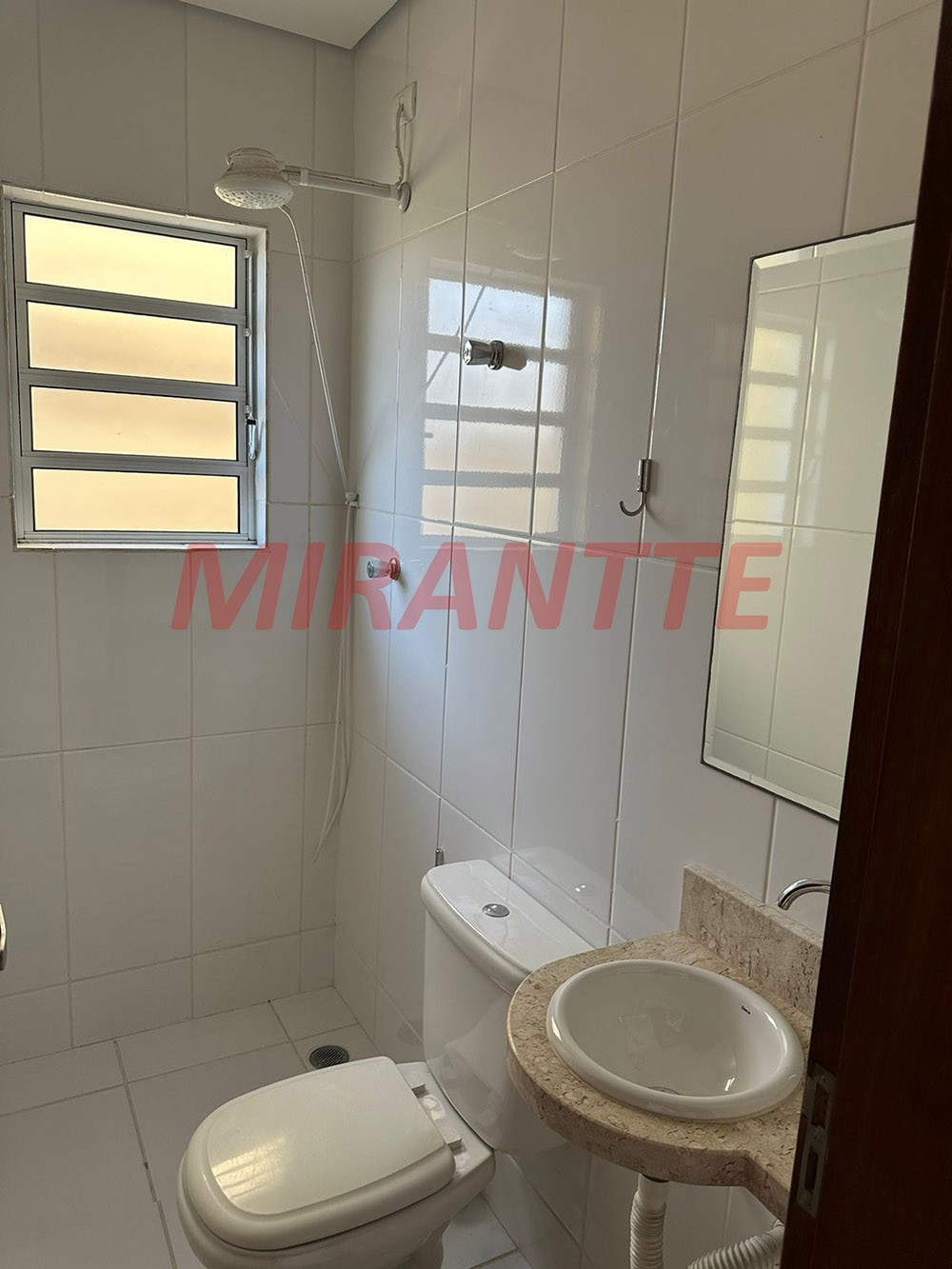 Sobrado de 180m² com 3 quartos em Limão