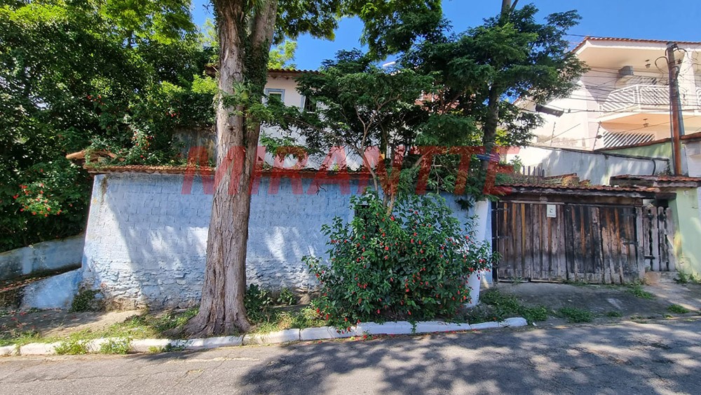 Terreno de 286m² em Vila Mazzei