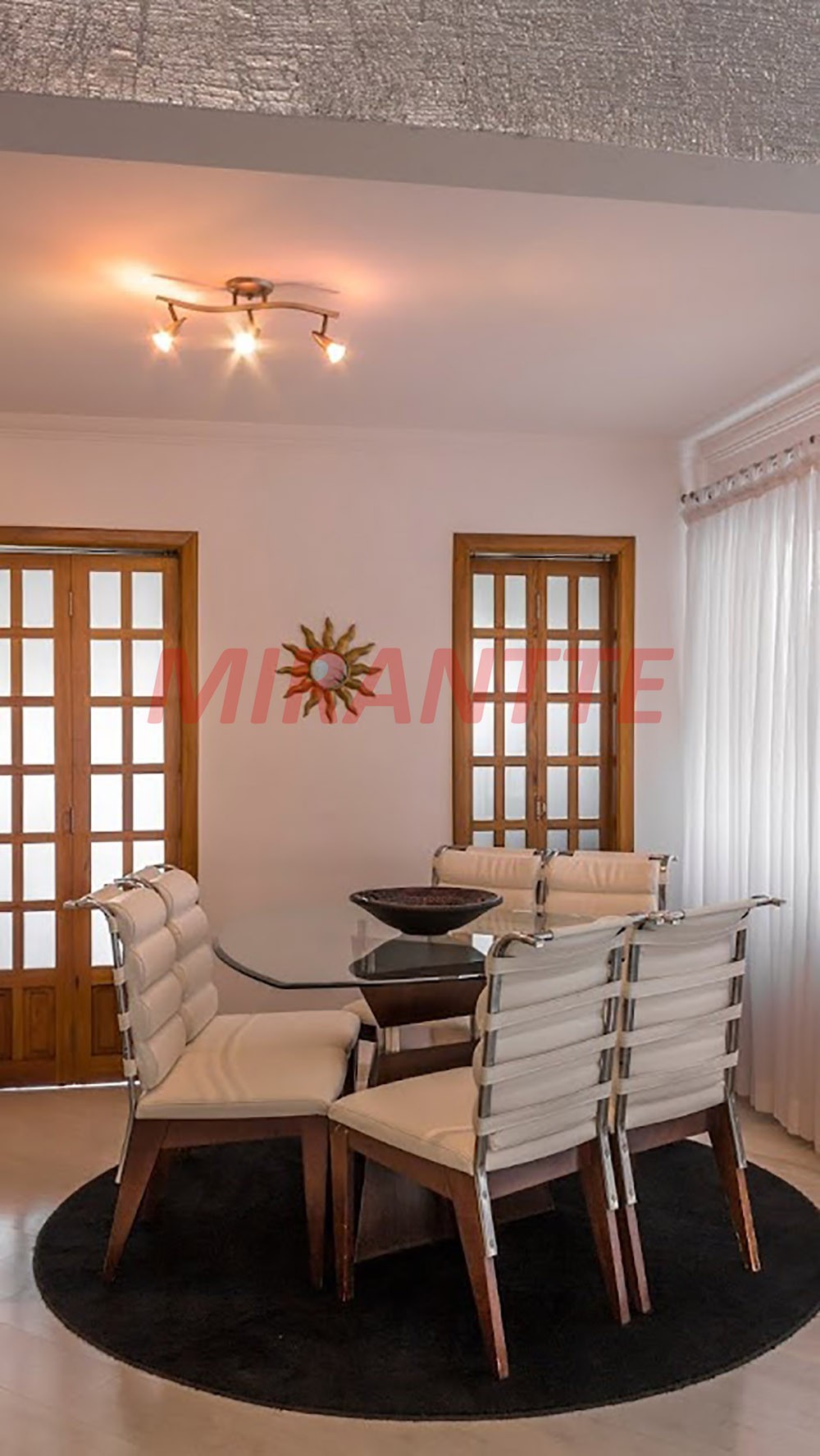 Sobrado de 285m² com 3 quartos em Parque Jabaquara