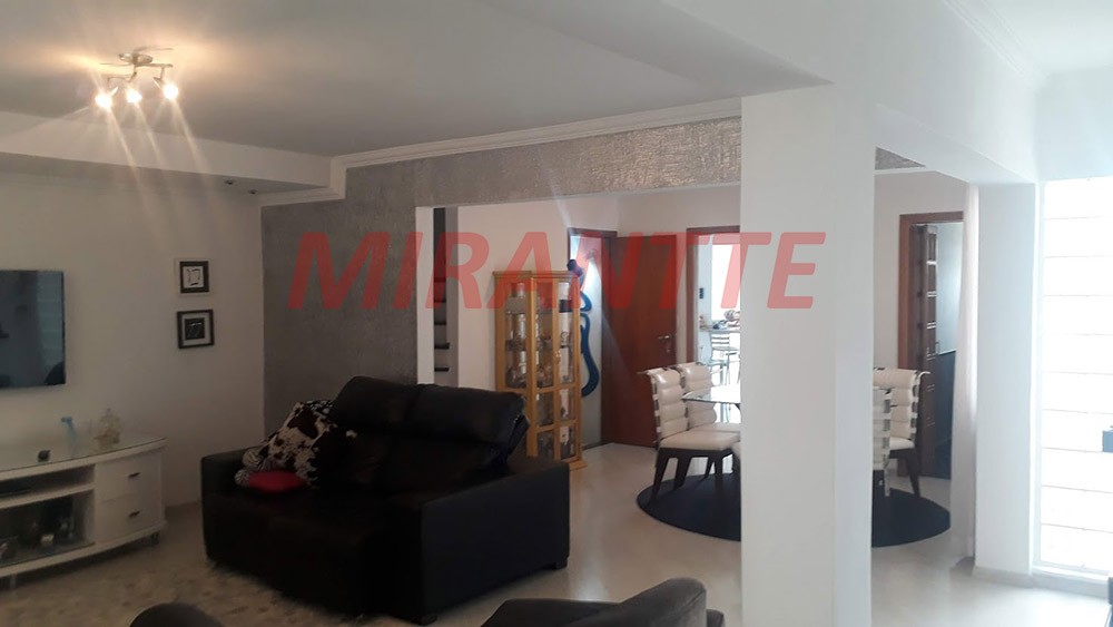 Sobrado de 285m² com 3 quartos em Parque Jabaquara