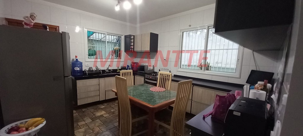 Sobrado de 125m² com 3 quartos em Jardim Tremembé