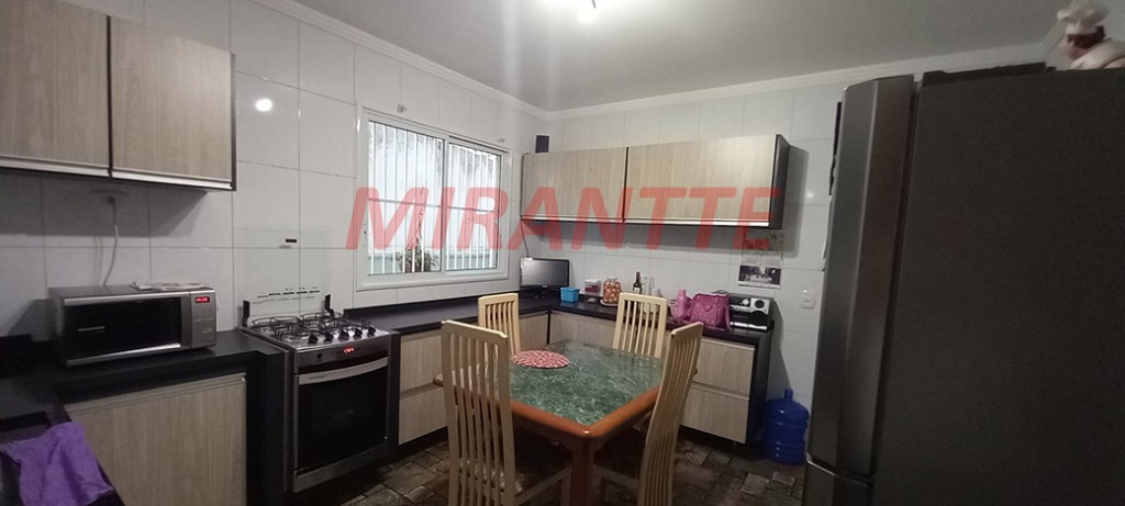 Sobrado de 125m² com 3 quartos em Jardim Tremembé