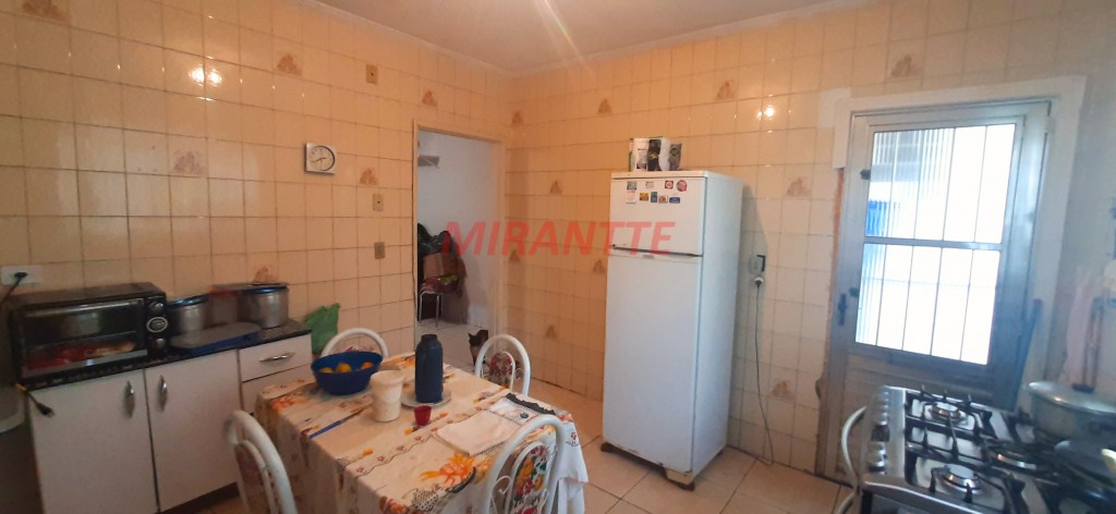 Sobrado de 130m² com 3 quartos em Jardim Monte Alegre
