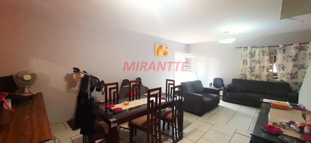Sobrado de 130m² com 3 quartos em Jardim Monte Alegre