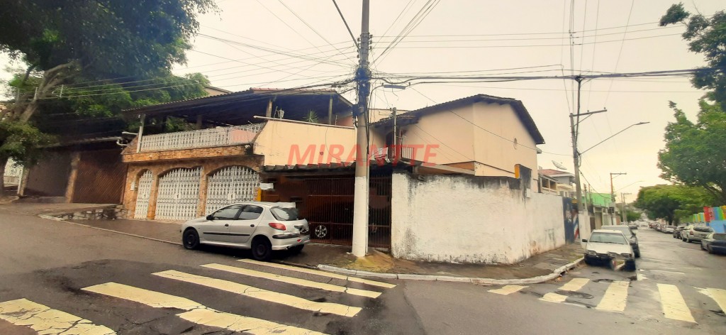 Sobrado de 130m² com 3 quartos em Jardim Monte Alegre