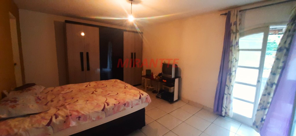 Sobrado de 130m² com 3 quartos em Jardim Monte Alegre
