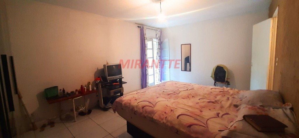 Sobrado de 130m² com 3 quartos em Jardim Monte Alegre