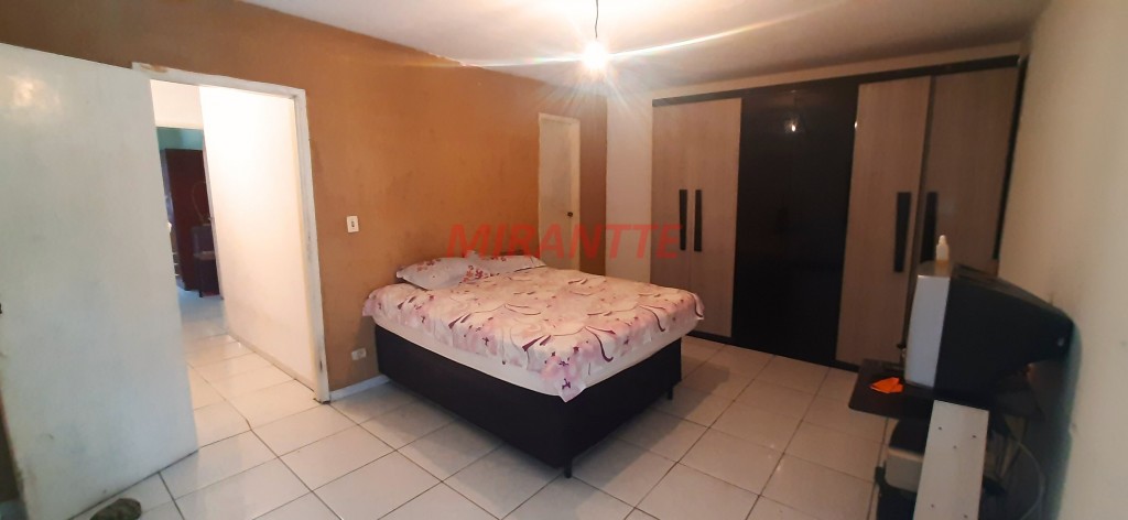 Sobrado de 130m² com 3 quartos em Jardim Monte Alegre