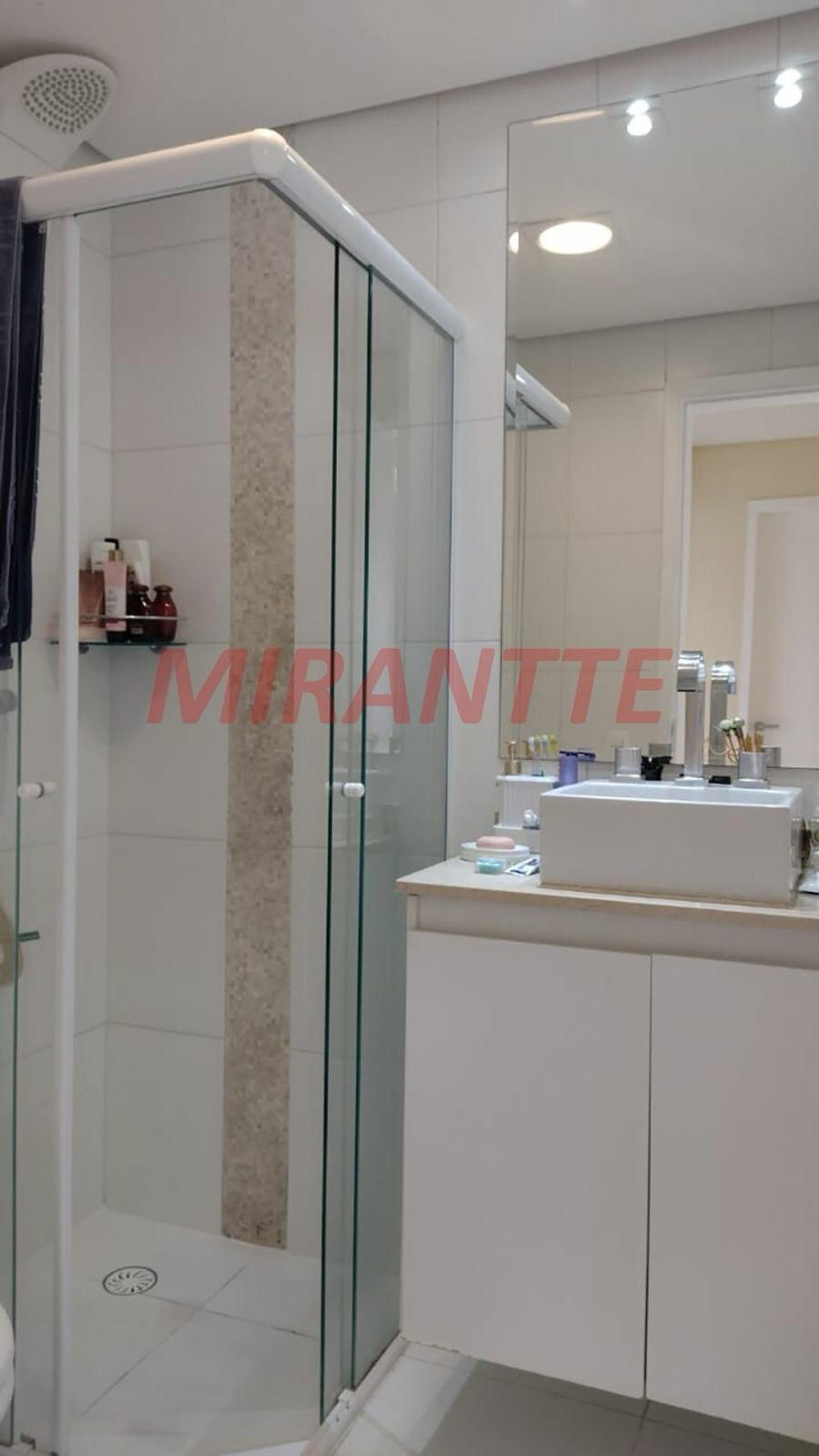 Apartamento de 53m² com 2 quartos em Parada Inglesa