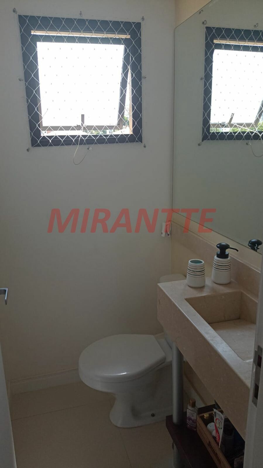 Apartamento de 53m² com 2 quartos em Parada Inglesa