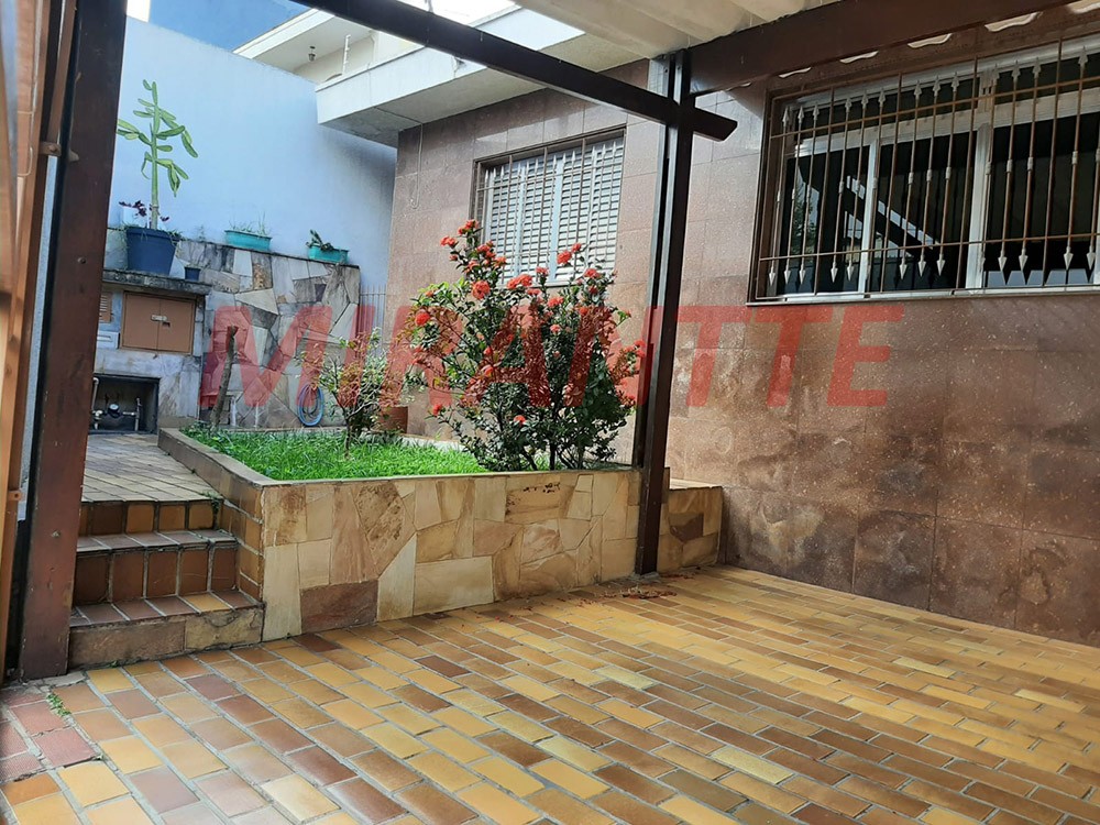 Casa terrea de 235m² com 3 quartos em Parque Vitória