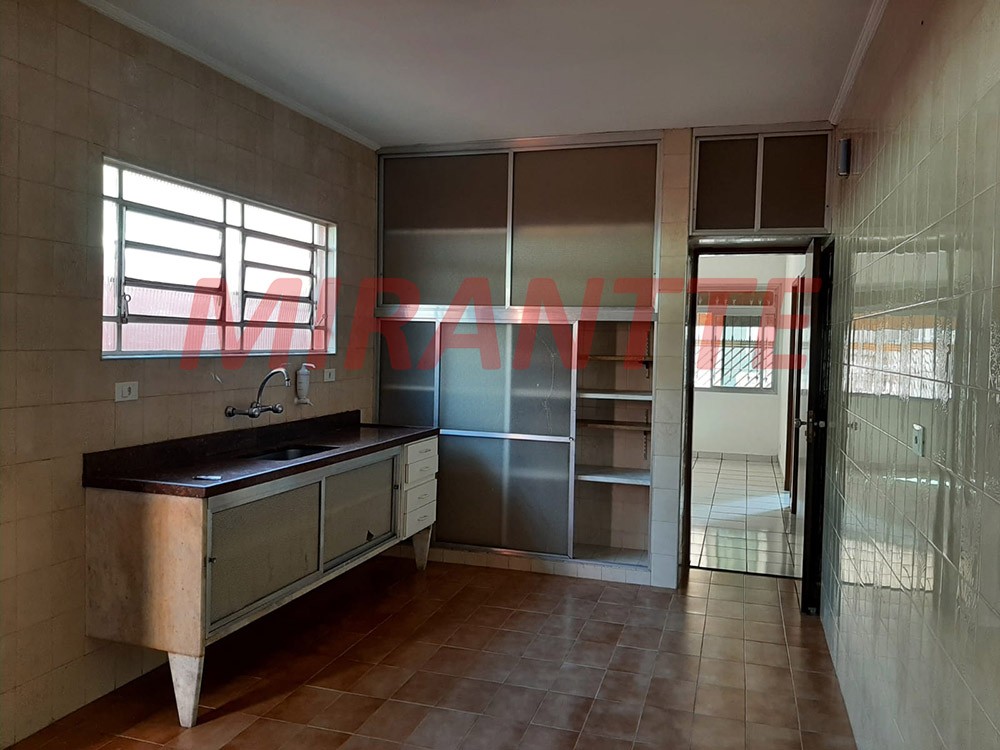 Casa terrea de 235m² com 3 quartos em Parque Vitória