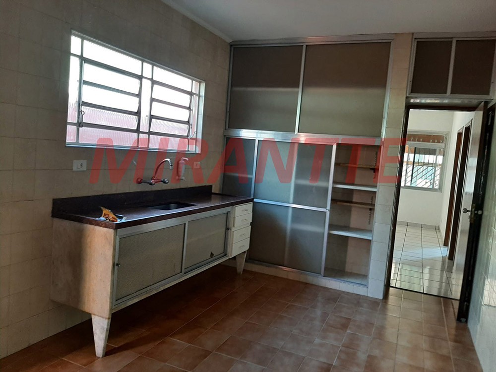 Casa terrea de 235m² com 3 quartos em Parque Vitória