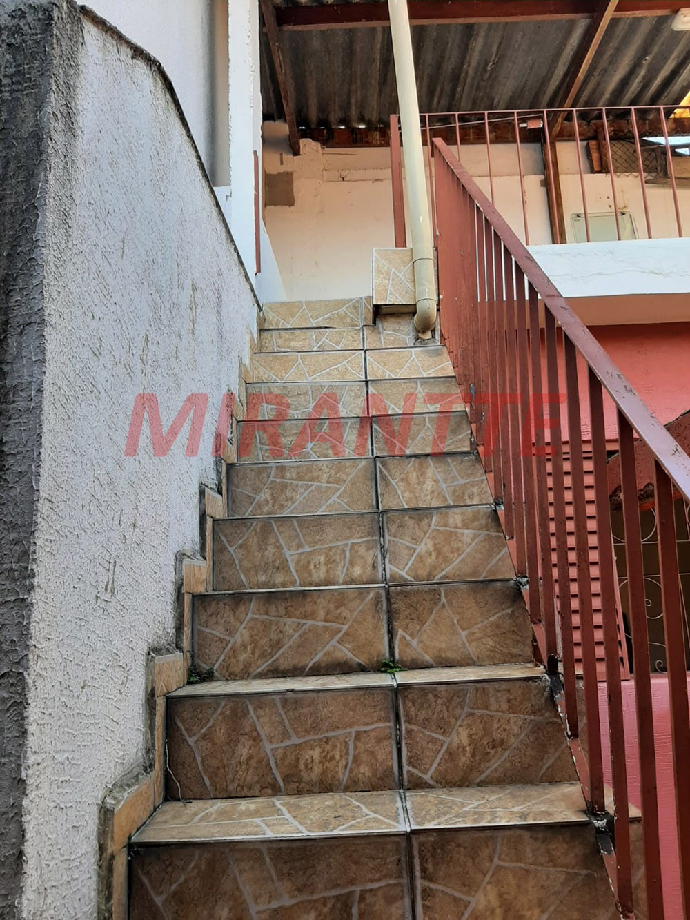 Casa terrea de 235m² com 3 quartos em Parque Vitória