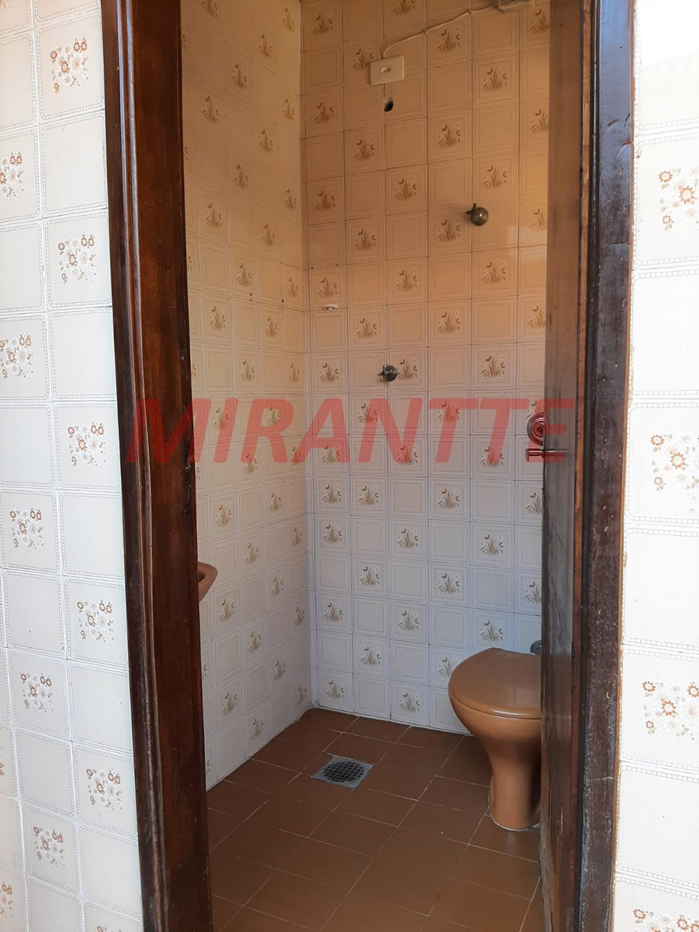 Casa terrea de 235m² com 3 quartos em Parque Vitória