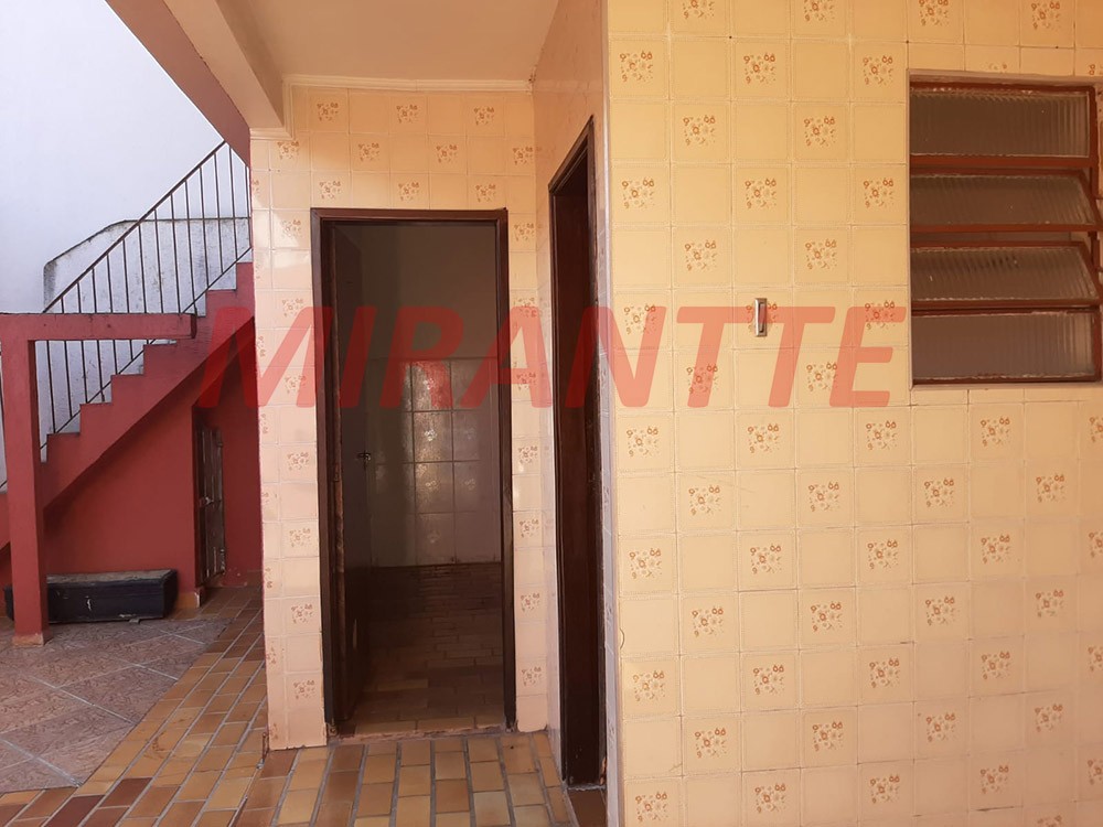 Casa terrea de 235m² com 3 quartos em Parque Vitória