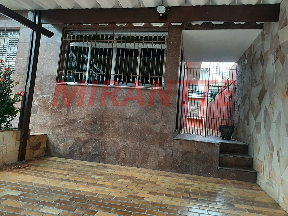 Casa terrea de 235m² com 3 quartos em Parque Vitória