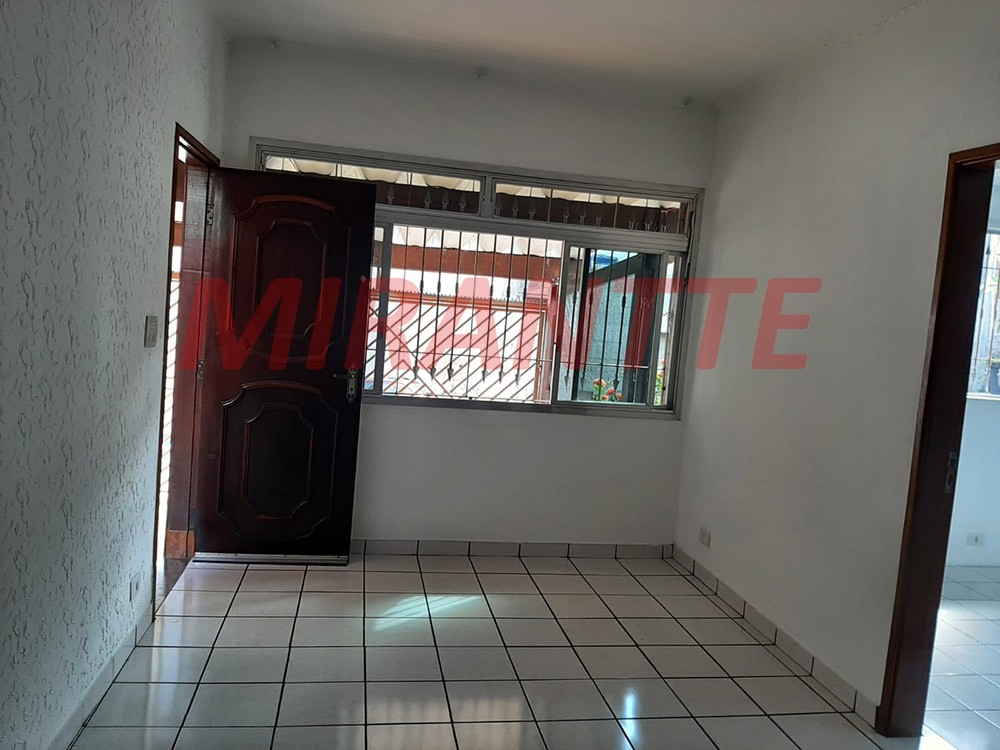 Casa terrea de 235m² com 3 quartos em Parque Vitória