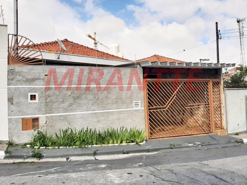 Casa terrea de 235m² com 3 quartos em Parque Vitória