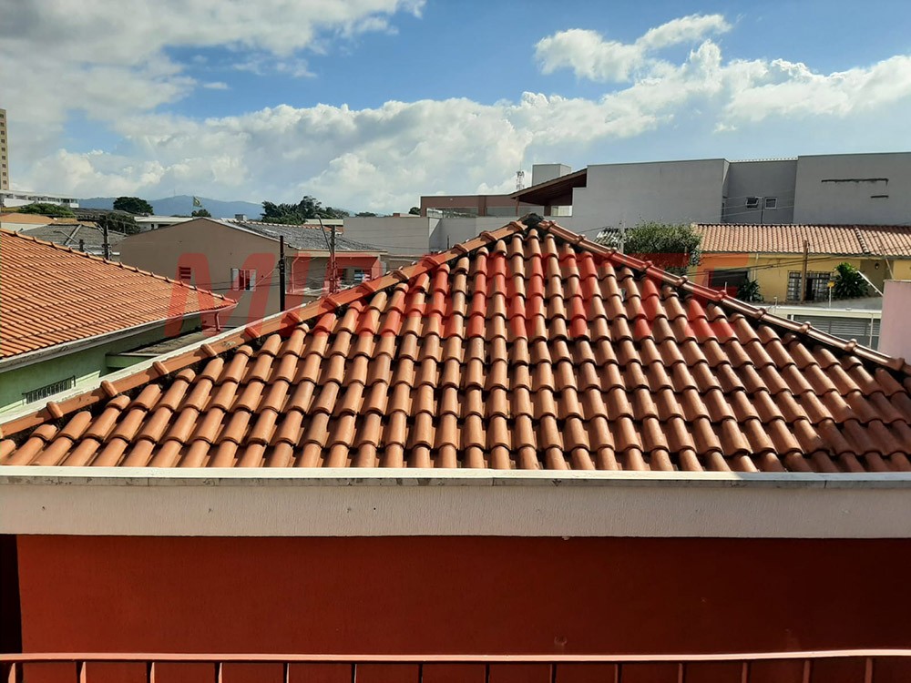 Casa terrea de 235m² com 3 quartos em Parque Vitória